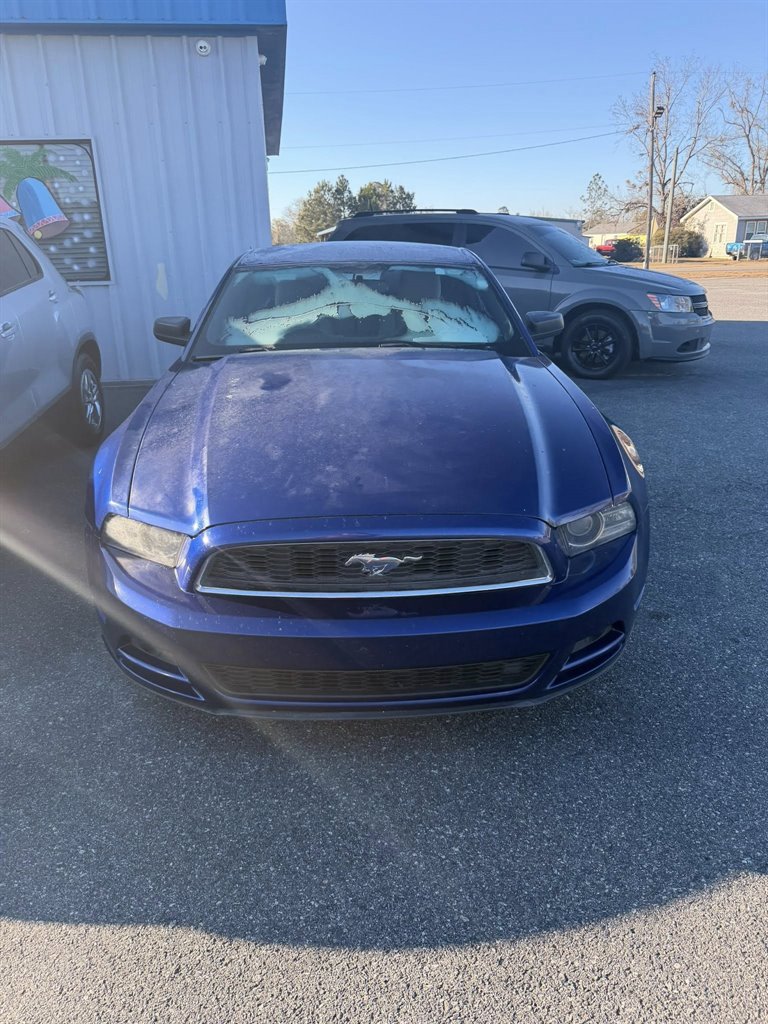 2014 Ford Mustang V6's photo