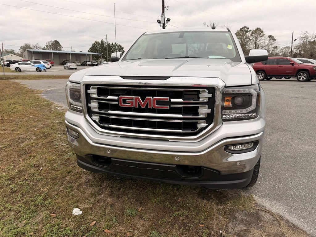 2017 GMC Sierra 1500 SLT's photo